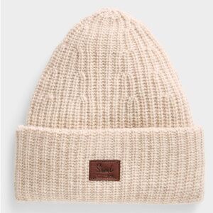 Simons off white ribbed pure recycled lambswool chunky tuque hat beanie NWT